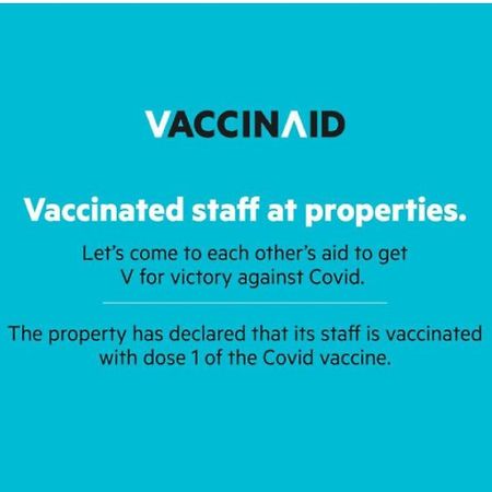 Vaccinated Staff - Oyo 1771 Zeke Hotel Batam Esterno foto
